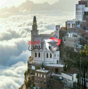 شاهد بالصورة قرية يمنية تفوق مبانيها ناطحات السحاب 
