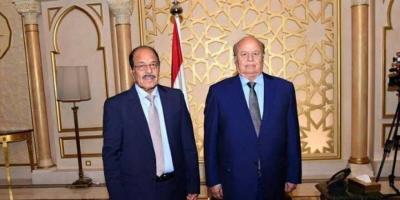 السعودية تفاجئ الجميع وتقرر الإطاحة بـ«هادي والأحمر»