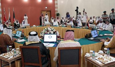 اجتماع خماسي يضم السعودية والإمارات و ثلاث دول عظمى بشأن اليمن