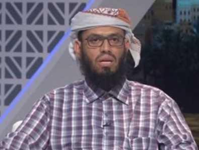 اول رد سعودي  على بن بريك لــ وصفه علماء اليمن بالارهابيين وانتقاد السعودية لرعايتهم