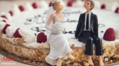 لم يتمكن من خلع فستان زفاف زوجته.. فكانت المفاجأة!