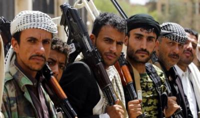 صحيفة دولية: الحوثيون يقدمون عرضا سريا بالتنازل عن محافظتين مقابل هذا الشرط؟