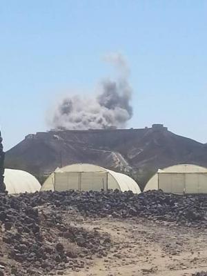طيران التحالف يدمر منزل الشيخ مجاهد أبو شوارب بعمران"صورة