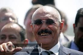 شاهدبالصورة: ظهور جديد لـ الرئيس السابق "علي عبدالله صالح" في مجلس عزاء بالعاصمة صنعاء
