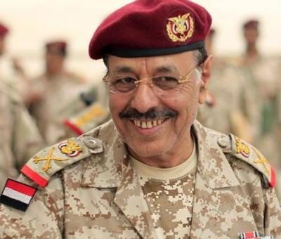 الفريق "علي محسن" يكشف حقيقة اعلانه موقف خاص من مبادرة "ولدالشيخ"