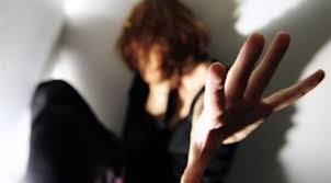 قضية هزت الرأي العام اللبناني ..أم تحرض ابنتيها على ممارسة الدعارة..وهذا ماحدث لها !