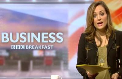مذيعة BBC تذهب للولادة بعد الانتهاء من نشرة على الهواء (شاهد)