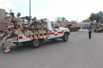 عدن :ضبط شخص حاول ادخال صاروخ حراري الى المدينة 