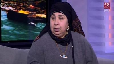 رسالة غريبة من ممثلة مصرية للسيسي: إلبس "كلاسين" علشان البرد"فيديو