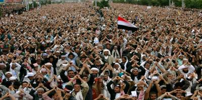 مع بداية 2017.. هل تراجع الحل السياسي وتصدر الخيار العسكري في اليمن؟