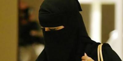 فتاة سعودية تغري شابًا أفريقيًا بمليون ريال وسيارة “رولز رويس” ليرتكب هذا الفعل