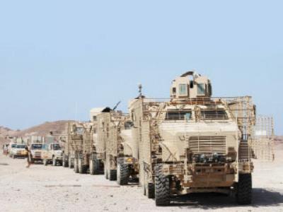 خبير استراتيجي سعودي يتهم علي محسن (والإخوان) بخيانة التحالف العربي