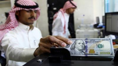 السعودية تحدد موقفها من "رسوم التحويلات المالية للخارج