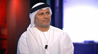 وزير إماراتي يتهم الإخوان وإيران باستهداف العلاقة بين بلاده والسعودية