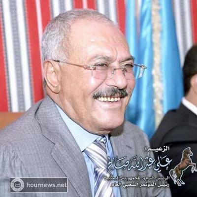 صحفي مقرب من  الرئيس السابق علي عبدالله صالح يكشف نية المؤتمر الانسحاب من حكومة الانقاذ (صورة)