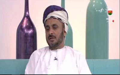 محامي عماني  يفتح النار على السعودية ويحذرها من هذا الشيئ الخطير ؟