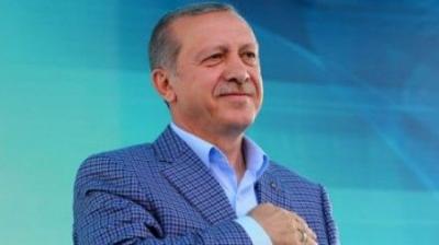 أردوغان يكشف لأول مرة عن أول زعيم عربي اتصل به بعد الانقلاب الفاشل