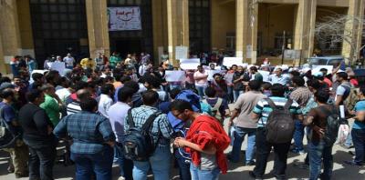حبس 13 معارضًا لاتفاقية “تيران وصنافير” في مصر