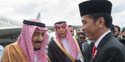 "اخبار الساعة" يكشف عن  تفاصيل ومعلومات مثيرة عن الاربعة اليمنيين المعتلقين في ماليزيا