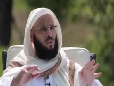 الدكتور عائض القرني يعلق على محاولة اغتيال الملك سلمان في ماليزيا ..فماذا قال؟