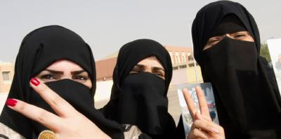 مبادرة سعودية بتزيج الشباب من ثلاث نساء والرابعة مجاناً.. في هذه الحالة !! (فيديو)