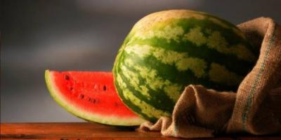 خبر صاعق … ‘البطيخ يصيبكم بالسرطان’ في هذه الحالة!