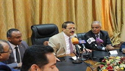 وزير الخارجية في حكومة الإنقاذ يتحدث عن عملية لوقف إطلاق النار قبل رمضان 