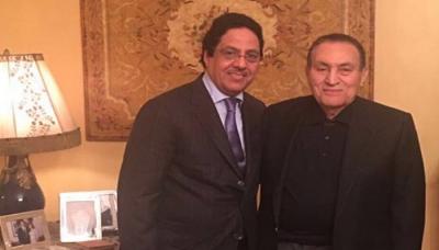 شاهد أول ظهور للرئيس المصري السابق حسني مبارك ونجله جمال بعد خروجهما من السجن