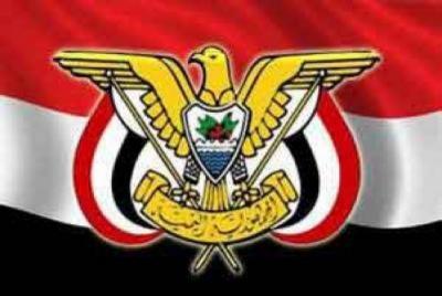 مسئول رئاسي يعترف بكل صراحة لماذا يتم تعيين أقارب المسئولين في مناصب حساسة في دولة هادي 