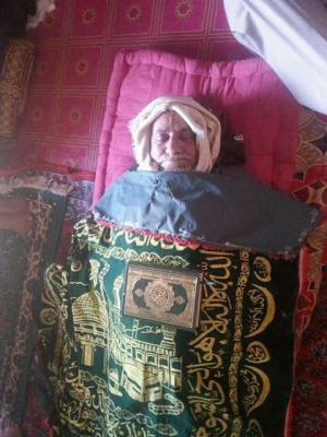 وفاة مؤذن يمني في محراب مسجده أثناء رفعه لأذان صلاة العصر (صورة)