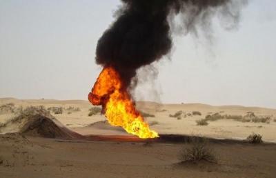 مسلحون يفجرون أنبوباً للنفط بمحيط عاصمة شبوة