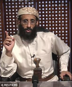 بريطانيا تسحب ترخيص إذاعة بثت محاضرات لـ"العولقي"