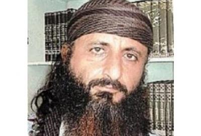أحد أبرز قيادات تنظيم القاعدة في اليمن يسلّم نفسه لقوات الأمن