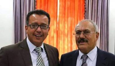 النيابة تصدر أمر قهري بالقبض الفوري على  محامي الرئيس السابق علي عبد الله صالح 