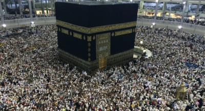 السعودية تستخدم النساء لأول مرة في الحج لهذا السبب؟