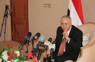 أول تعليق لمحافظ عدن المفلحي على إعلان عيدروس
