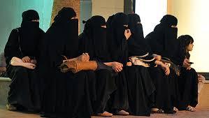  بعد تورطهن بقضايا تمس الشرف.. سعوديات يُجبَرنَ على الزواج الاضطراري بهذا الشكل!