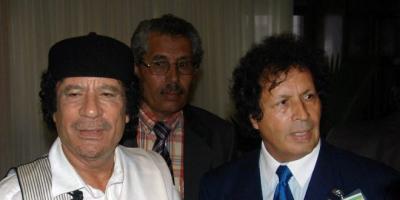 قذاف الدم يكشف عن السر الغريب وراء نوم معمر القذافي في الصحراء