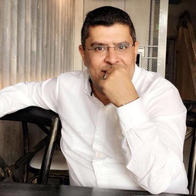 الإعلامي اليمني أحمد الشلفي يكشف حقيقة خبر حصوله على الجنسية القطرية... ! 