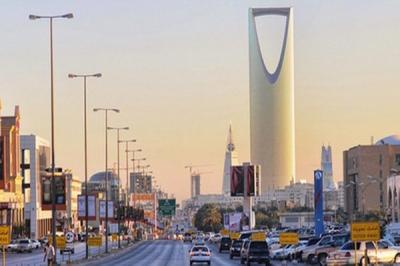 السعودية: التحقيق مع إمام مسجد بمكة ردد تكبيرات بمقتل الرئيس اليمني السابق
