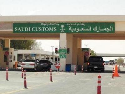  السعودية تغلق منفذ سلوى البري الوحيد مع قطر