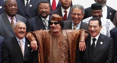 3 دول عرضت على القذافي استضافته قبل سقوطه
