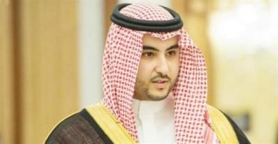 خالد بن سلمان يعلق على مهاجمة الحوثيين ناقلة نفط سعودية