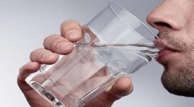 كيف تشرب الماء في رمضان؟