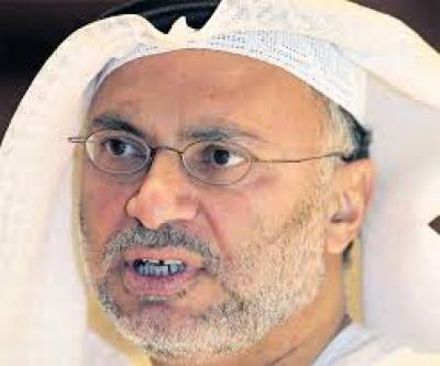 قرقاش يكشف اسباب توقف عمليات التحالف العربي في مدينة وميناء الحديدة