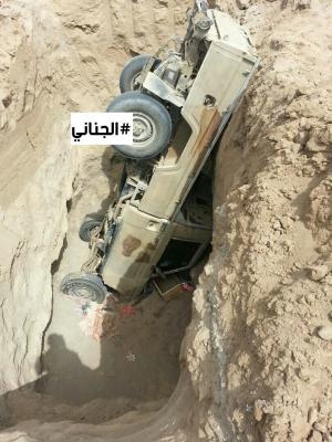 الحوثيين حفروا الخنادق والأنفاق في شوارع مدينة الحديدة.. فتساقطوا فيها قبل بدء المعركة..! (صورة)