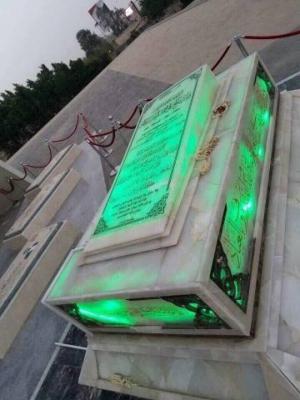 الحوثيون يخصصون ميزانية شهرية ضخمة لخدمة ضريح الصماد