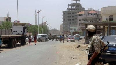 مسلحون يغتالون عاقل حارة بمدينة عدن .. الإسم