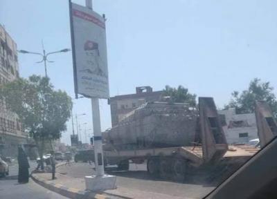 عاجل.. دبابات تخرج من مطار عدن وتتجه صوب معاشيق “صورة”