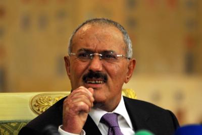 البركاني يرد على الغفوري ويكشف حقيقة دفن جثة الرئيس السابق صالح